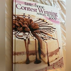 “Taste Of Home “ Contest Winning Annual Recipes 2009” James Peterson Cookbook